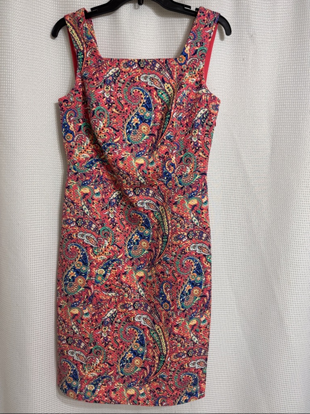 Talbots colorful paisley textured sleeveless sheath dress. Size 6